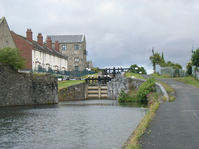 mystreetsireland-guides-eddie-royal-canal.jpg